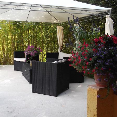 Les 3 Saisons Bed & Breakfast คุคุรง ภายนอก รูปภาพ