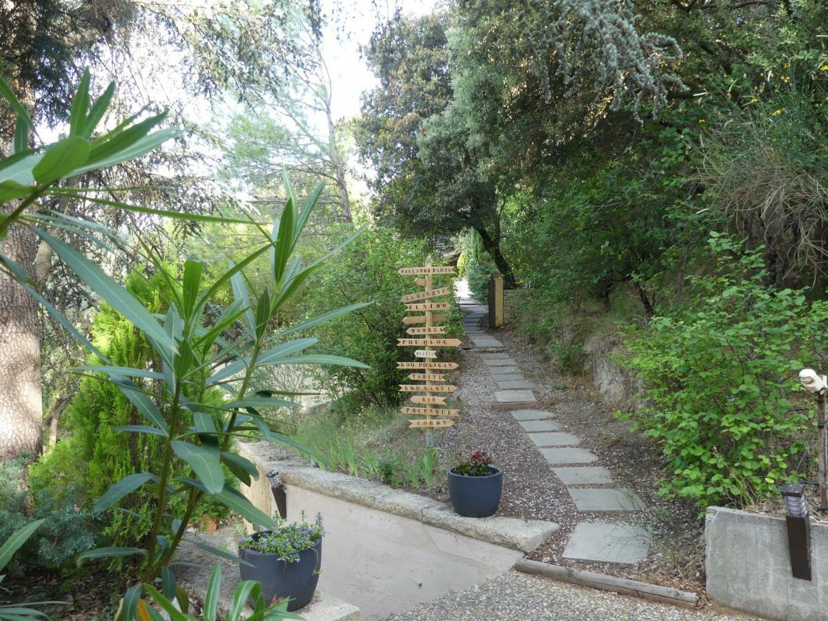 Les 3 Saisons Bed & Breakfast คุคุรง ภายนอก รูปภาพ