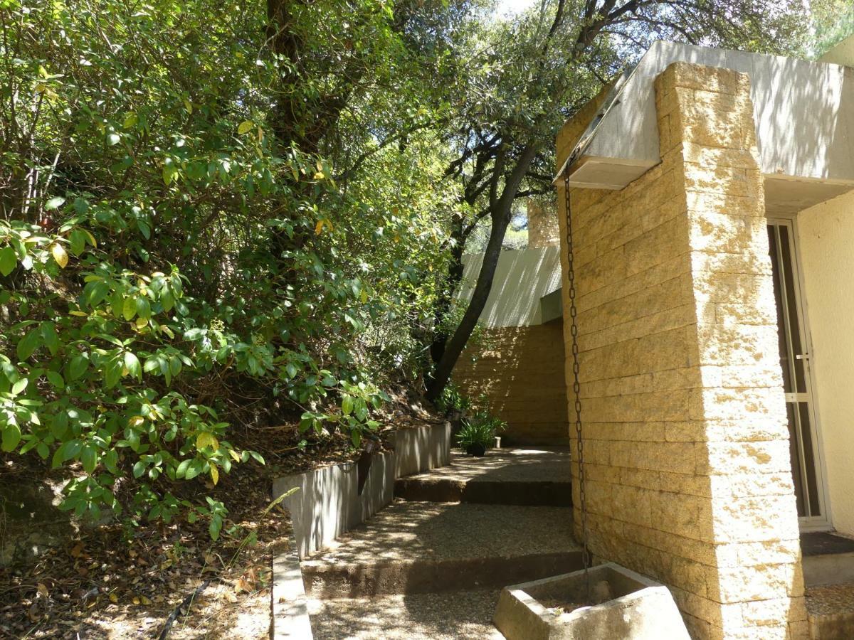 Les 3 Saisons Bed & Breakfast คุคุรง ภายนอก รูปภาพ