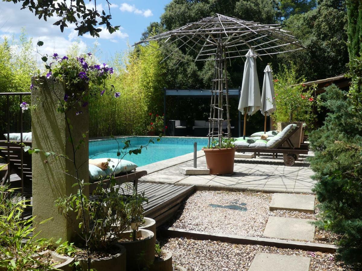 Les 3 Saisons Bed & Breakfast คุคุรง ภายนอก รูปภาพ